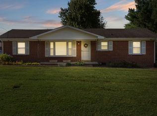 209 Oak Dr, Franklin, TN 37064
