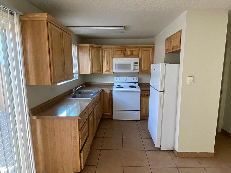 1st image of 206 N Carson Meadow Dr