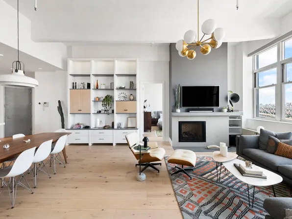 60 Broadway APT 9J, Brooklyn, NY 11249