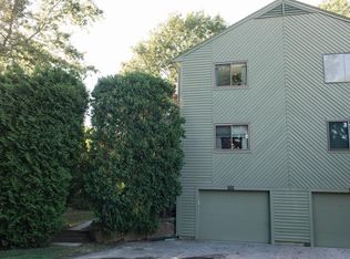 111 Leland Farm Rd #111, Ashland, MA 01721