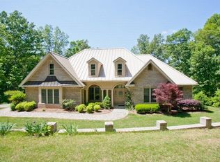 808 Hunt Rd, Tunnel Hill, GA 30755