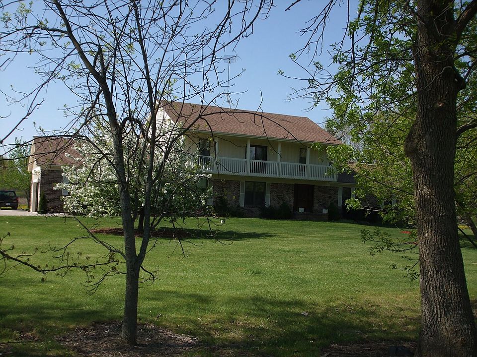 1st image of 2060 Winthrop Dr