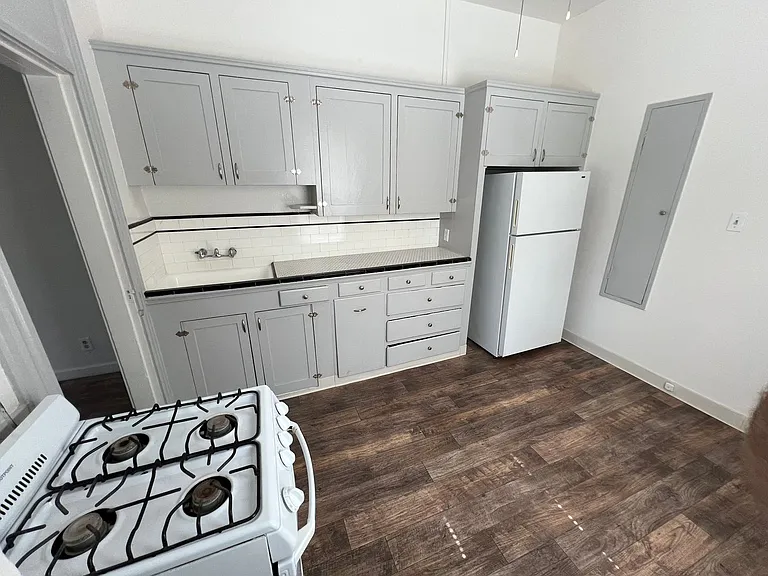 1808 P St — Photo 5