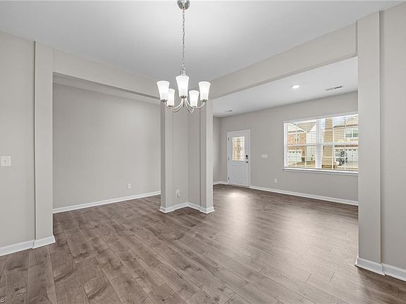 5th image of 1216 Kerr St