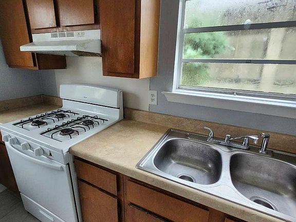 2nd image of 6429 Marcie St #C