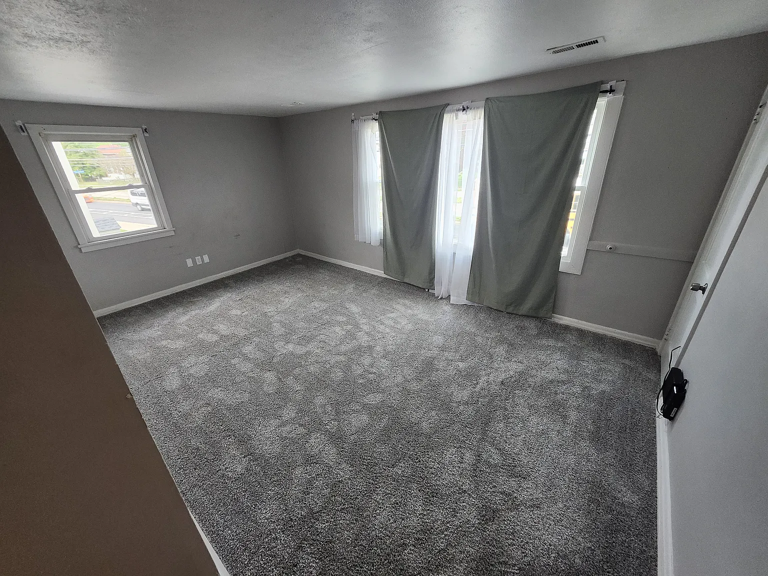 2 bed, 800 sqft, $1,395 — Photo 3
