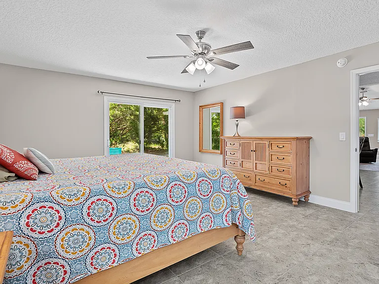 32 Pine Crest Ln — Photo 14