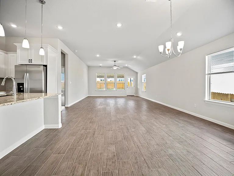 136 Caterpillar Ln — Photo 7