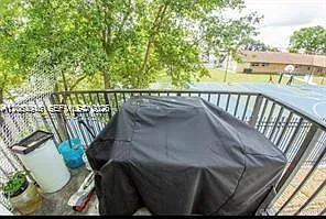 5333 NW 18th St #3A — Photo 5