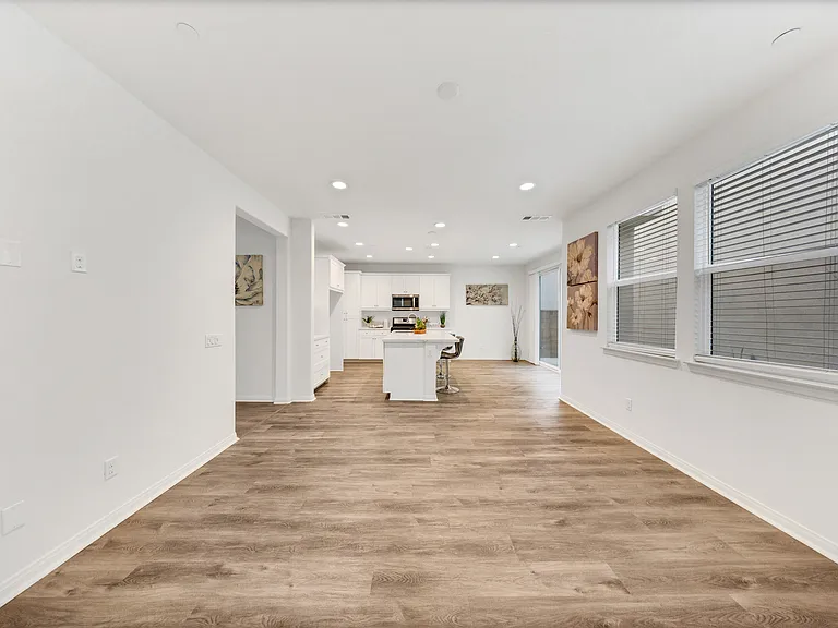 10532 Wilding Dr — Photo 20