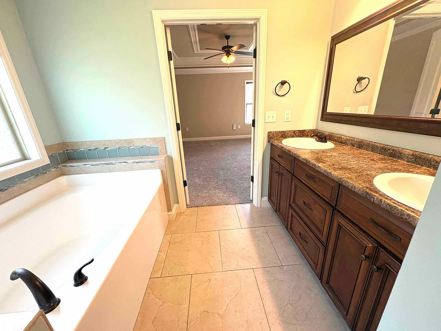 3918 Glenn Laurel Drive, - 1 — Photo 2