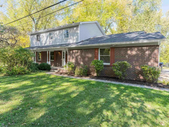 543 E Gunn Rd, Rochester, MI 48306