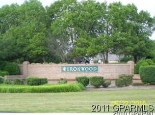308 Golf View Dr, Greenville, NC 27834