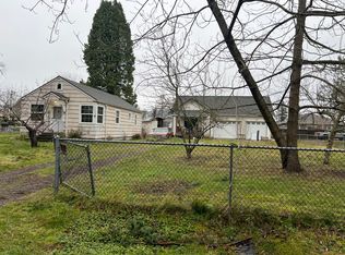 1949 Loraine St #1, Enumclaw, WA 98022