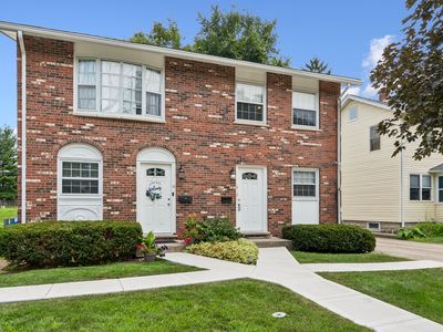14-16 S Huffman St, Naperville, IL, 60540