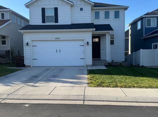 4729 E Lake Corner Dr, Eagle Mountain, UT 84005