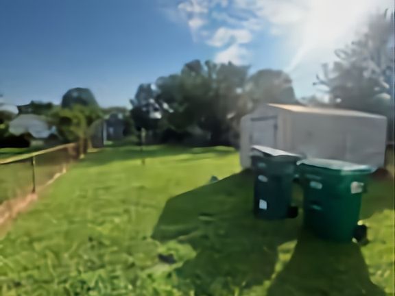 5th image of 1820 Saint Claire Ln
