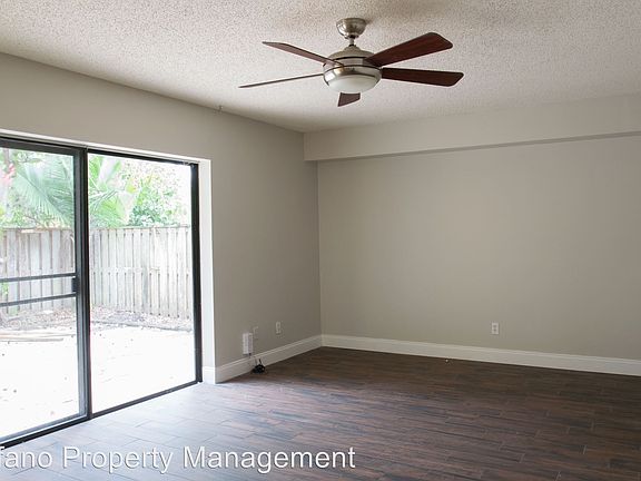 4th image of 5283 Cypress Ct #725