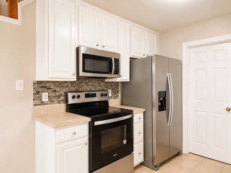 2232 Ridgefield Green Way — Photo 4