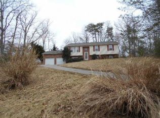 475 Round Up Rd, Lusby, MD 20657