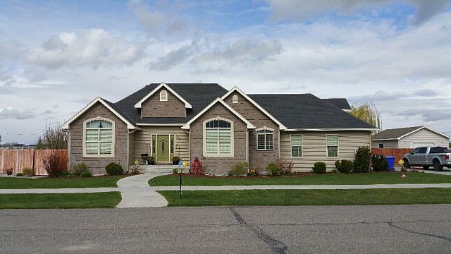 1st image of 562 Golden Willow Dr