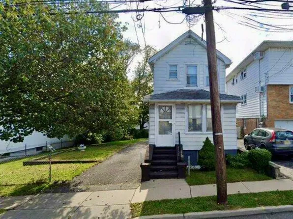 76 Hamilton Ave, Lodi, NJ 07644