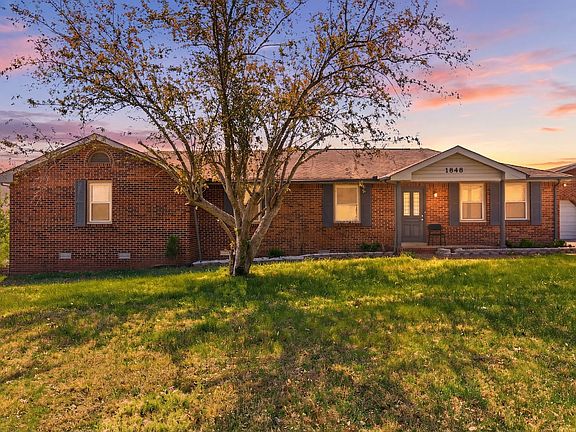 5th image of 1848 Cardinal Dr