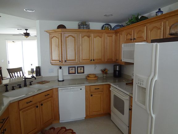 3rd image of 13790 Silver Lake Ct