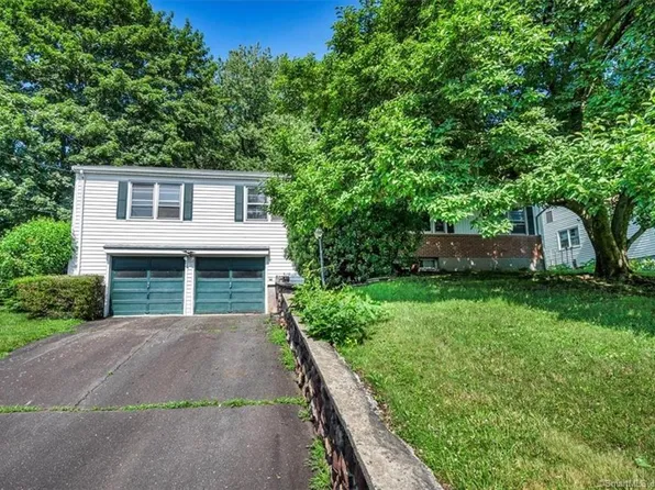 30 Terrace Road, West Hartford, CT 06107