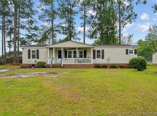 6481 Overhills Rd, Spring Lake, NC 28390