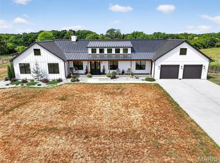 4781 G Rd, Waterloo, IL 62298