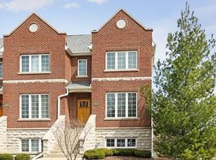 4345 Franklin Ave #4345, Western Springs, IL 60558