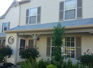 292 Knoll Dr, Blackwood, NJ 08012