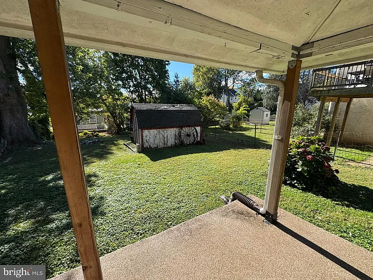 317 W 4th Ave — Photo 35