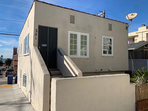 2nd image of 221 8th St