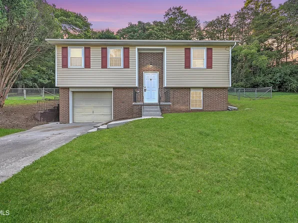 544 Callaway Dr, Morristown, TN 37814