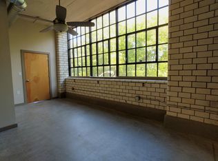 8125 Michigan Ave #2B-1BA-989SQFT, Saint Louis, MO 63111