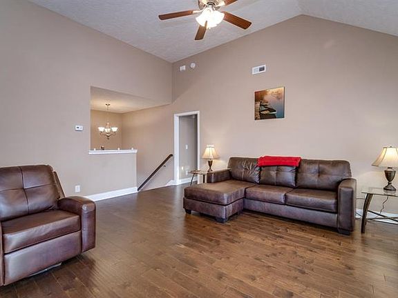 5th image of 2200 Killington Dr