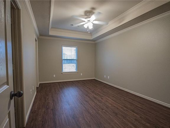 4th image of 291 Copper Oaks Dr