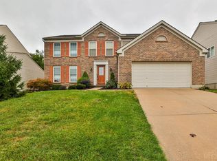 4768 Kleeman Green Dr, Cincinnati, OH 45211