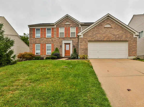 4768 Kleeman Green Dr, Cincinnati, OH 45211