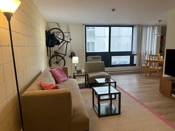 45 Trowbridge St #1C, Cambridge, MA 02138
