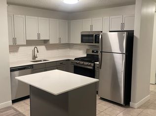 365 E South Water St #4207, Chicago, IL 60601