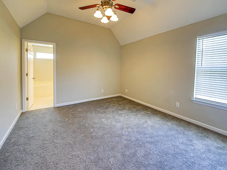 7029 Beringer Dr S — Photo 5