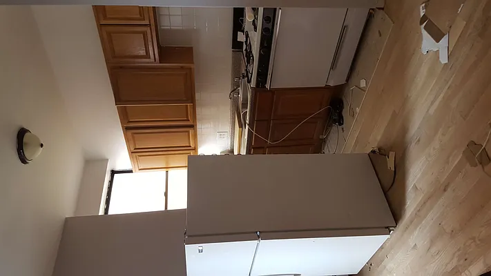 Rented by Evergreen Apartments BK | media 17