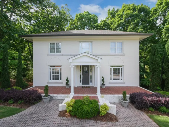 3115 Olde Towne Ln, Chattanooga, TN 37415