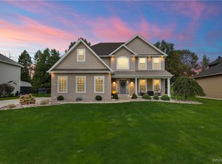 3407 Lakewood Dr, North Tonawanda, NY 14120