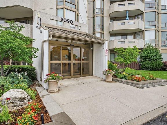 2nd image of 5090 Pinedale Ave #204
