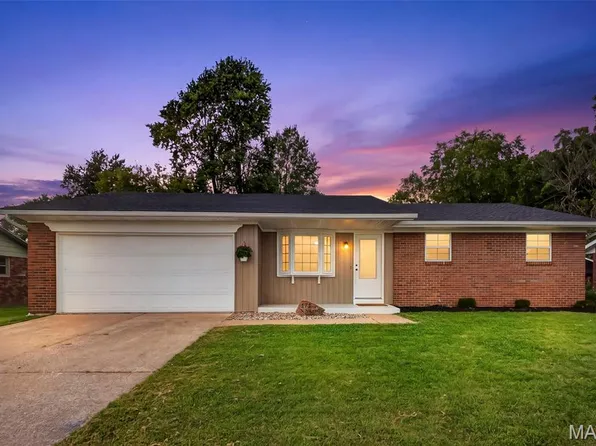 171 N Nike St, Hecker, IL 62248