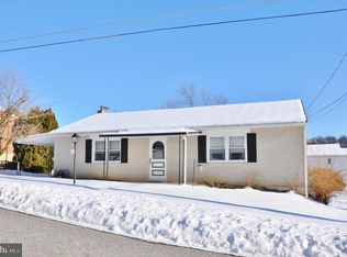 273 Pine St, Glen Rock, PA 17327